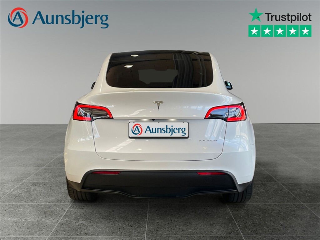 Tesla Model Y EL Long Range AWD 514HK 5d Aut. - Image 4