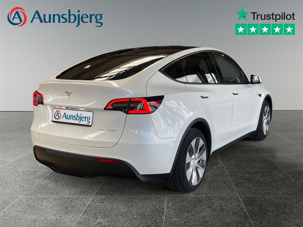 Tesla Model Y EL Long Range AWD 514HK 5d Aut. - Image 5