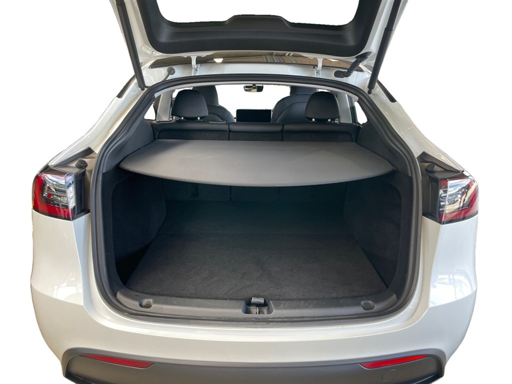 Tesla Model Y EL Long Range AWD 514HK 5d Aut. - Image 16