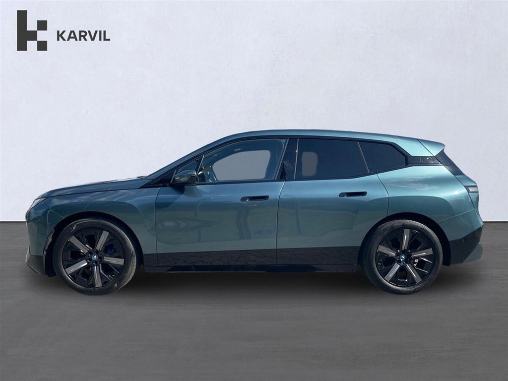 BMW iX 40 EL Fully Charged XDrive 326HK 5d Aut. - Image 3