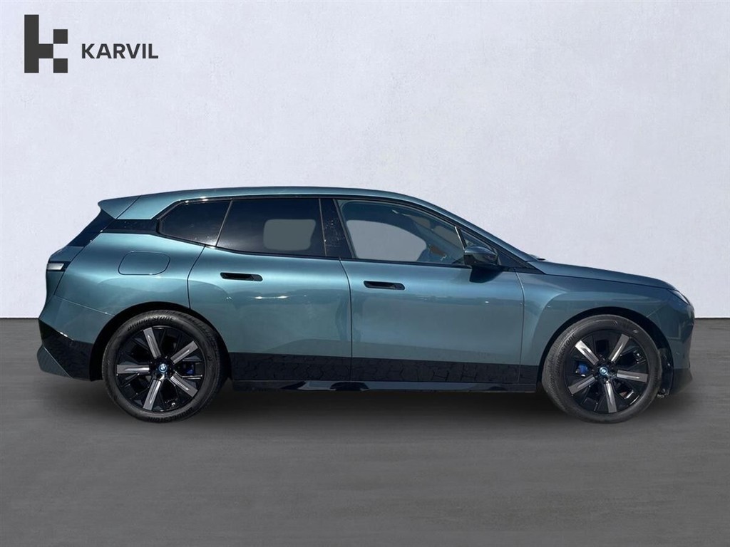 BMW iX 40 EL Fully Charged XDrive 326HK 5d Aut. - Image 7