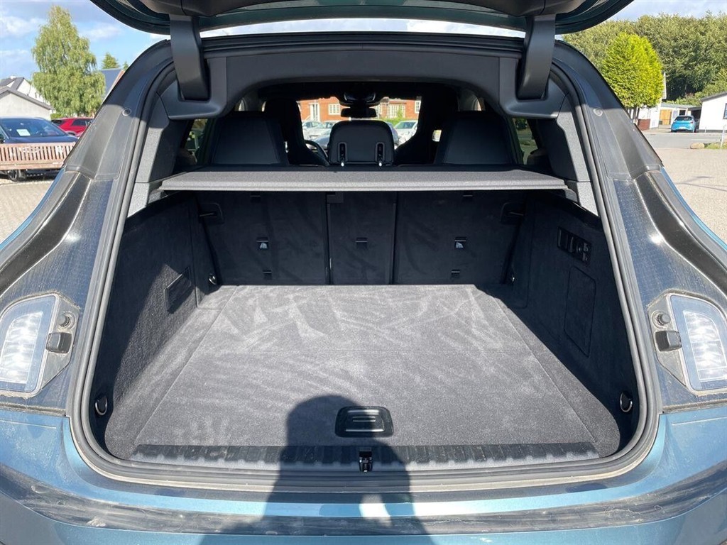 BMW iX 40 EL Fully Charged XDrive 326HK 5d Aut. - Image 29