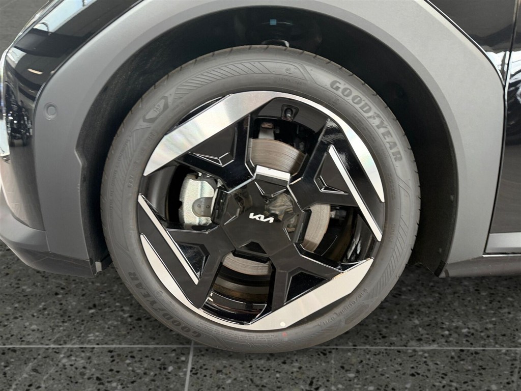 Kia EV4 EL Long Range Upgrade 204HK 5d Aut. - Image 9