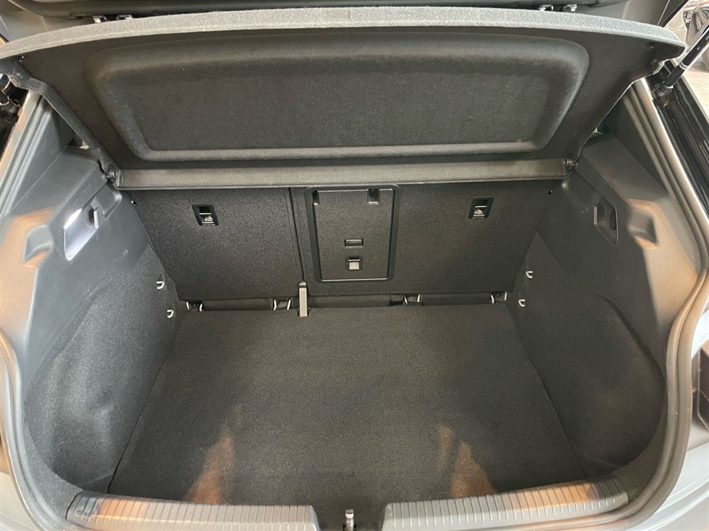 VW ID.3 EL 204HK 5d Aut. - Image 7