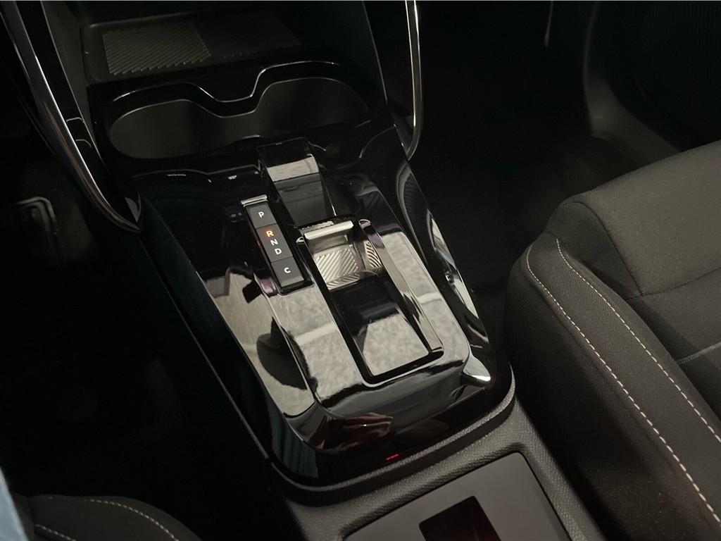 Citroën e-C3 Aircross EL Plus 113HK 5d Aut. - Image 17
