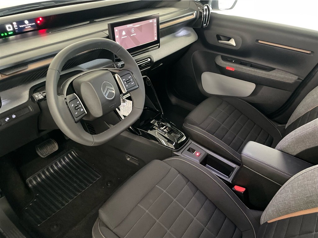 Citroën e-C3 Aircross EL Plus 113HK 5d Aut. - Image 22