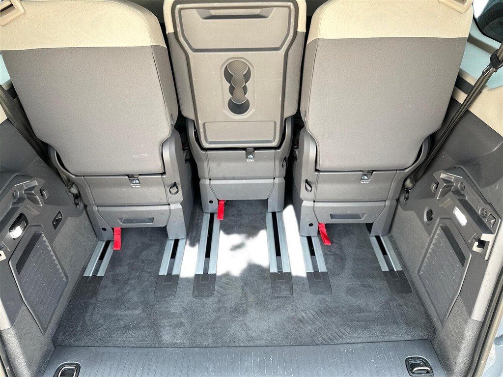 VW Multivan Kort 1,4 TSI Plugin-hybrid Life DSG 218HK 6g Aut. - Image 13