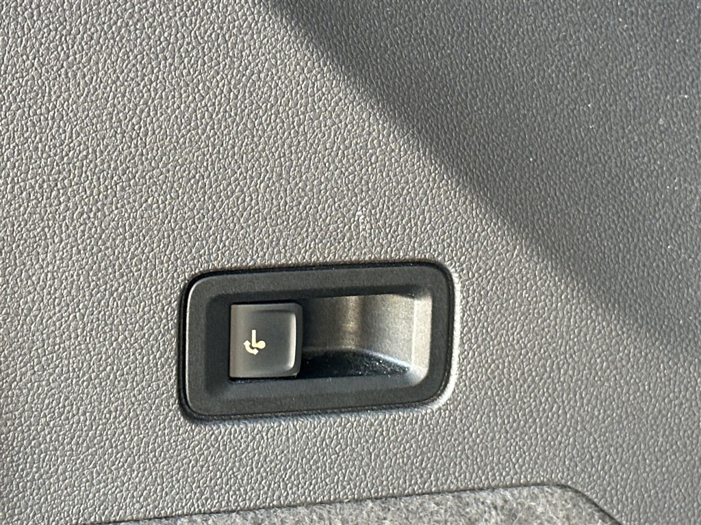 VW Multivan Kort 1,4 TSI Plugin-hybrid Life DSG 218HK 6g Aut. - Image 18