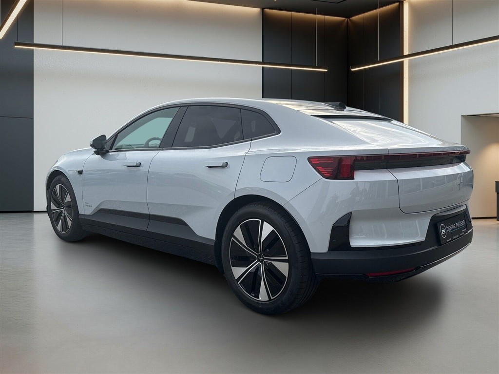 Polestar 4 EL LRSM Prime 272HK 5d Aut. - Image 4