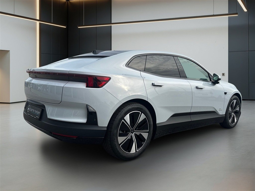Polestar 4 EL LRSM Prime 272HK 5d Aut. - Image 6