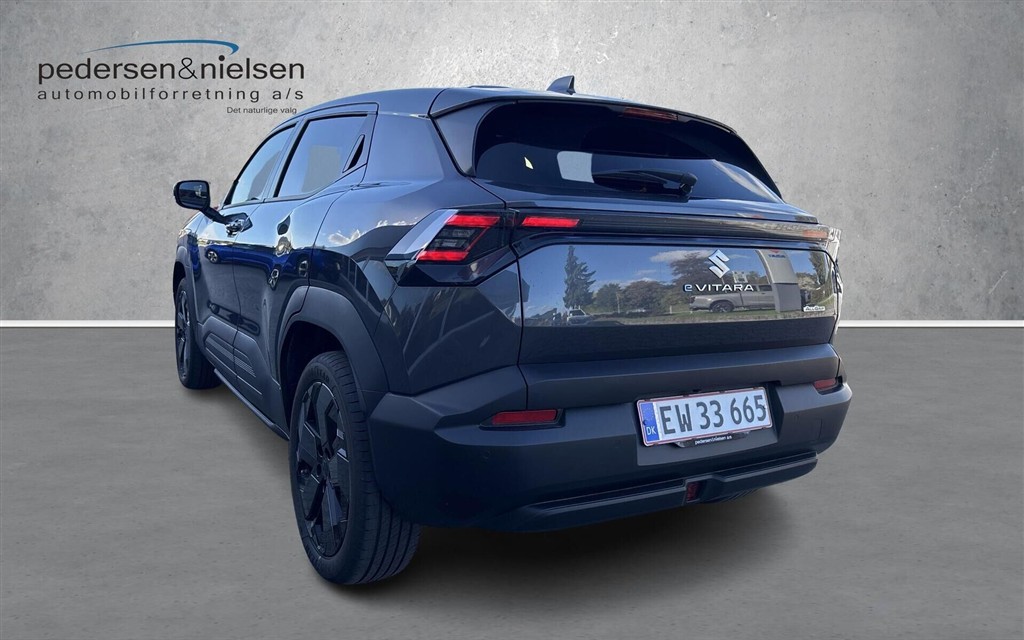 Suzuki eVitara EL Adventure 4WD 184HK 5d Aut. - Image 3