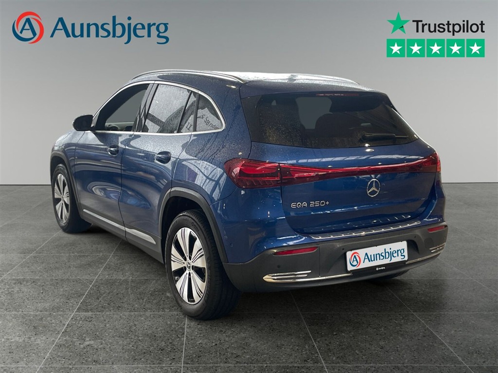 Mercedes-Benz EQA 250+ EL Progressive 190HK 5d Aut. - Image 3