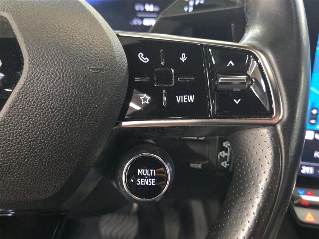Renault Mégane E-TECH Techno 220HK 5d Aut. - Image 12