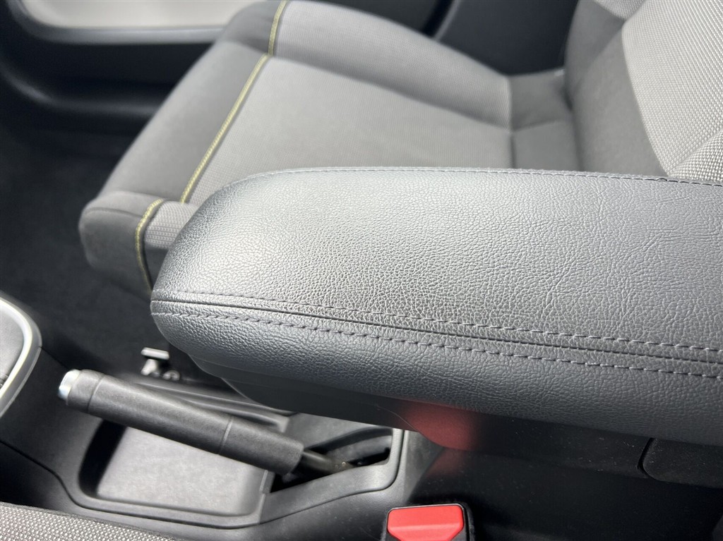 Citroën C3 1,2 PureTech Shine 83HK 5d - Image 20