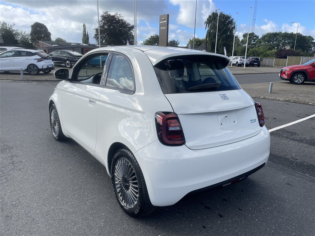 Fiat 500e EL Icon 118HK 3d Aut. - Image 3