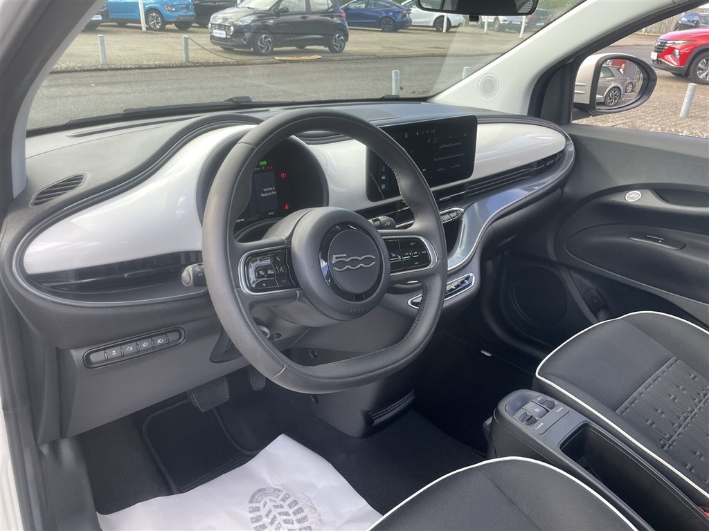 Fiat 500e EL Icon 118HK 3d Aut. - Image 8