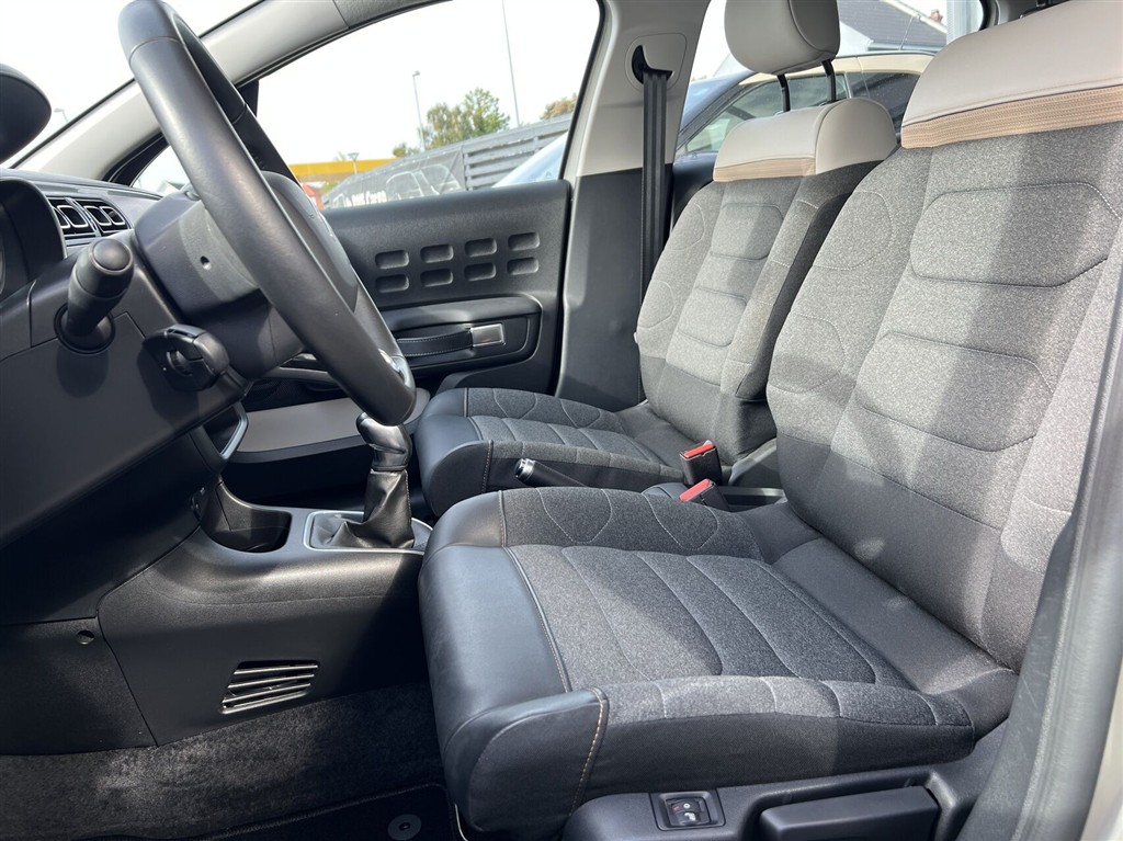 Citroën C3 1,2 PureTech Impress 83HK 5d - Image 9