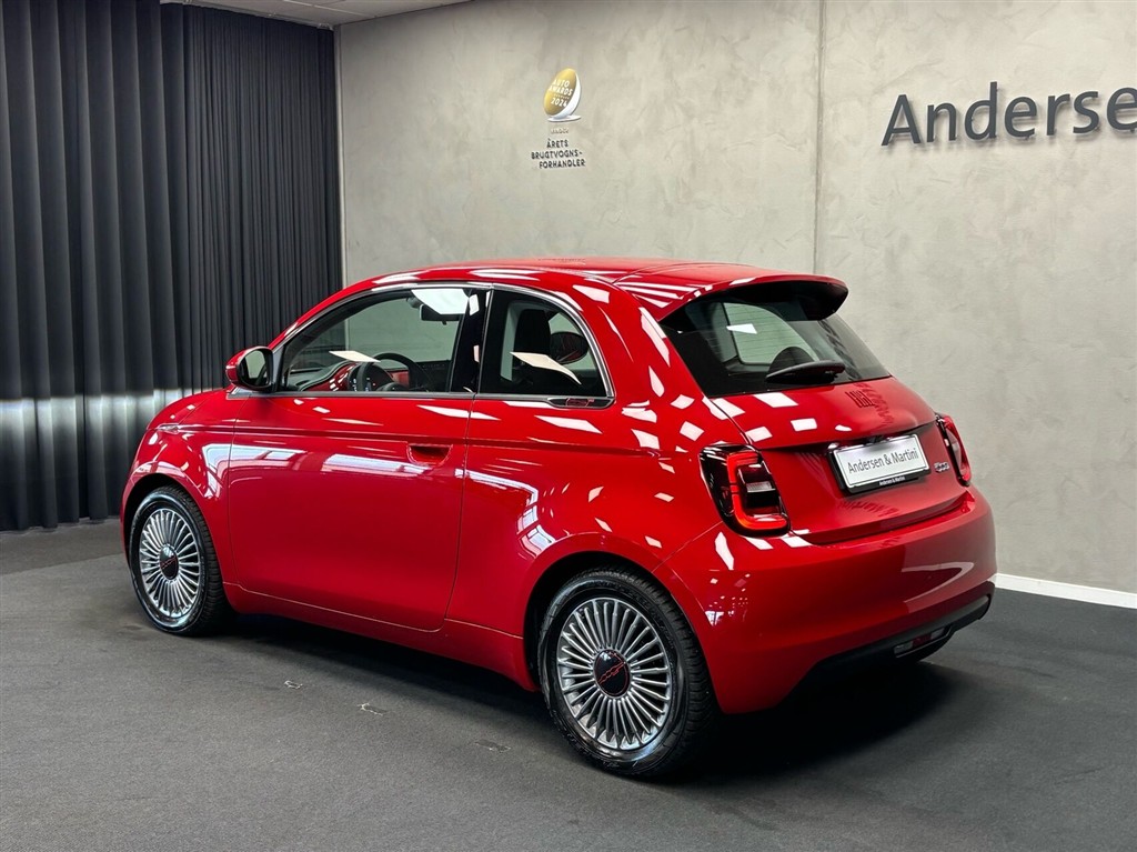 Fiat 500e EL RED 118HK 3d Aut. - Image 3