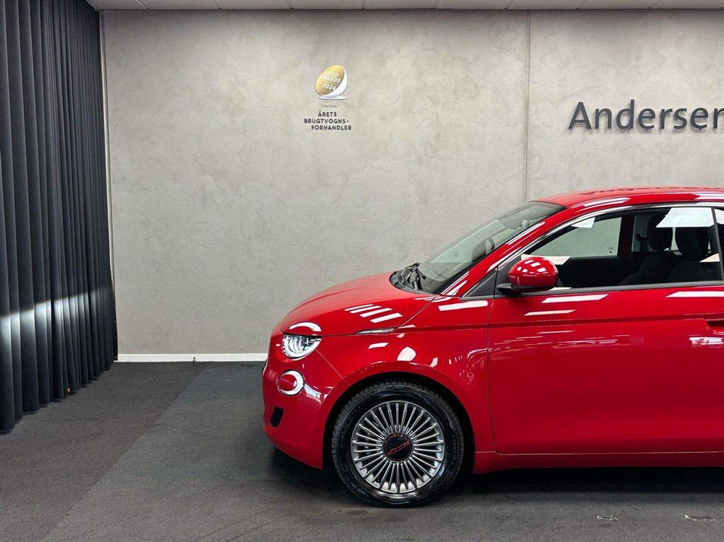 Fiat 500e EL RED 118HK 3d Aut. - Image 4