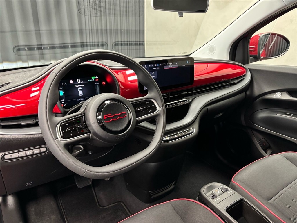 Fiat 500e EL RED 118HK 3d Aut. - Image 10