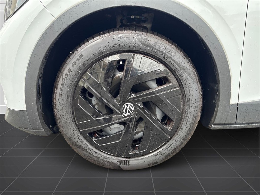 VW ID.4 EL Pro Performance 204HK 5d Aut. - Image 6