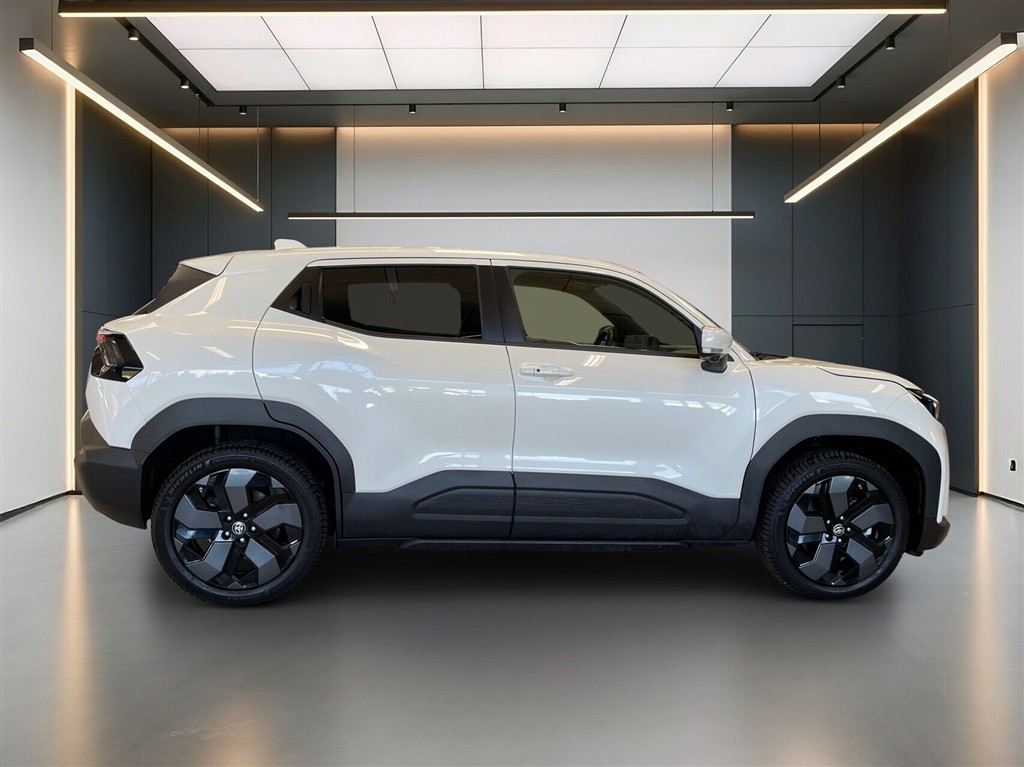 Toyota Urban Cruiser EL Executive AWD 184HK 5d Aut. - Image 5