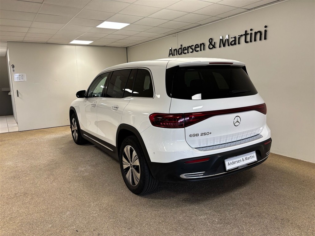 Mercedes-Benz EQB 250+ EL Progressive 7 pers. 190HK 5d Aut. - Image 3