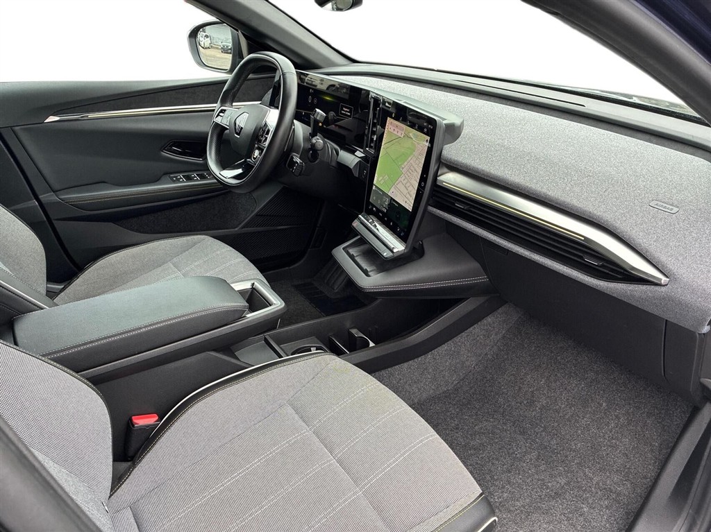 Renault Mégane E-TECH Techno 220HK 5d Aut. - Image 10