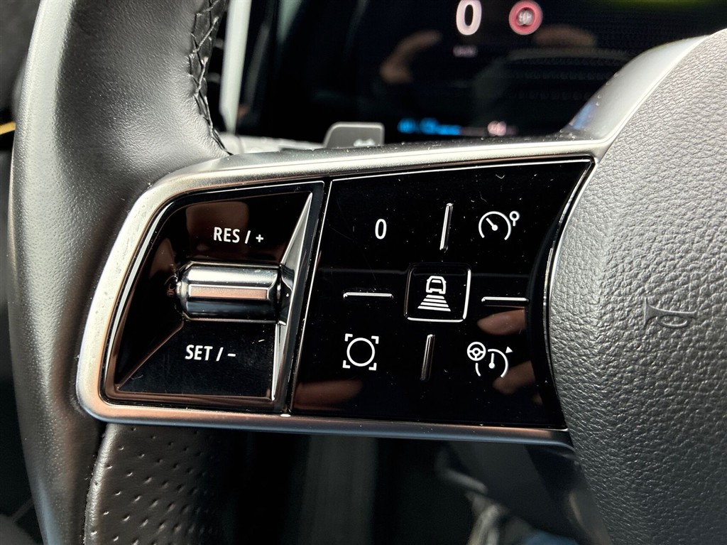 Renault Mégane E-TECH Techno 220HK 5d Aut. - Image 17