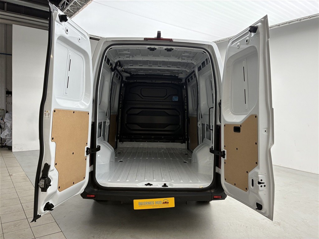 Nissan Interstar L2H2 2,0 DCi N-Connecta 150HK Van 6g - Image 5