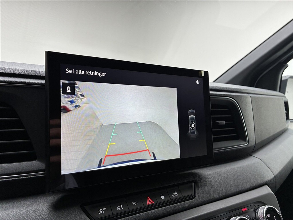 Nissan Interstar L2H2 2,0 DCi N-Connecta 150HK Van 6g - Image 12