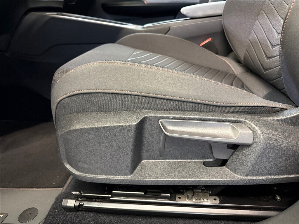 Cupra Born EL e-Boost 231HK 5d Aut. - Image 19