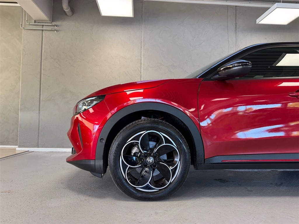 Alfa Romeo Junior EL Speciale 156HK 5d Aut. - Image 4