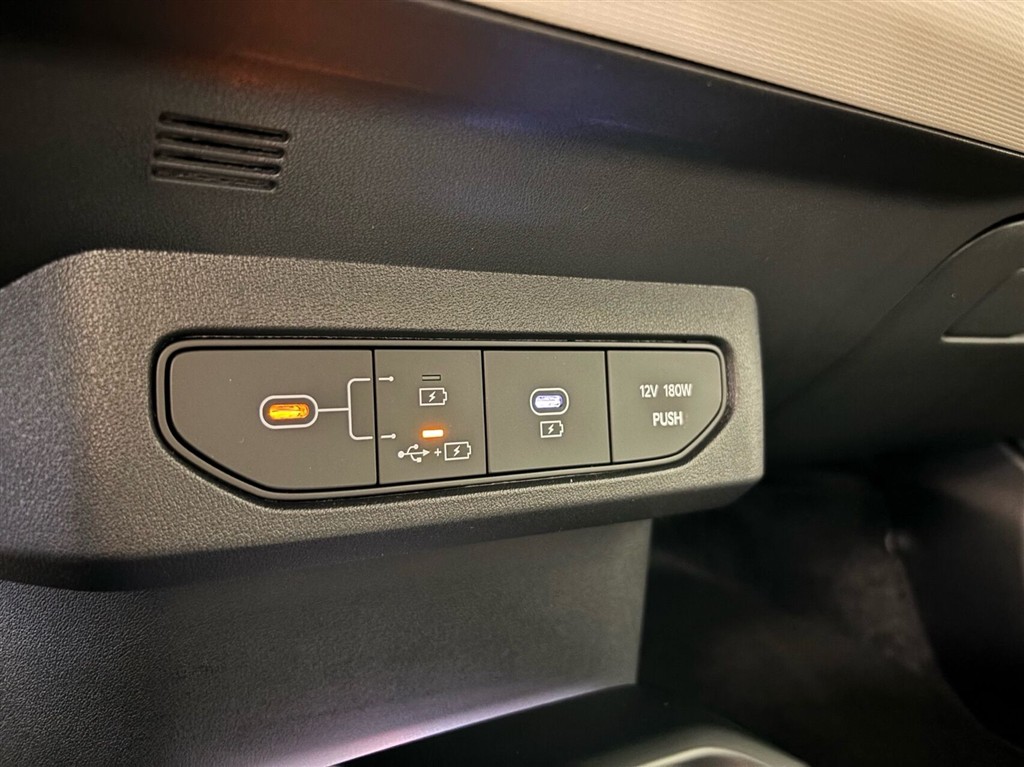 Kia EV4 Long Range GT-Line 204HK 5d Aut. - Image 23
