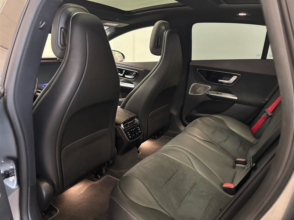 Mercedes-Benz EQE 43 AMG EL 4Matic 476HK Aut. - Image 8
