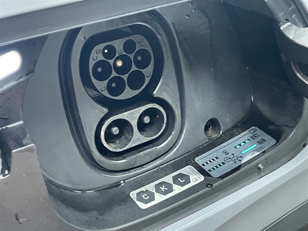 VW ID.4 EL Pure 148HK 5d Aut. - Image 6