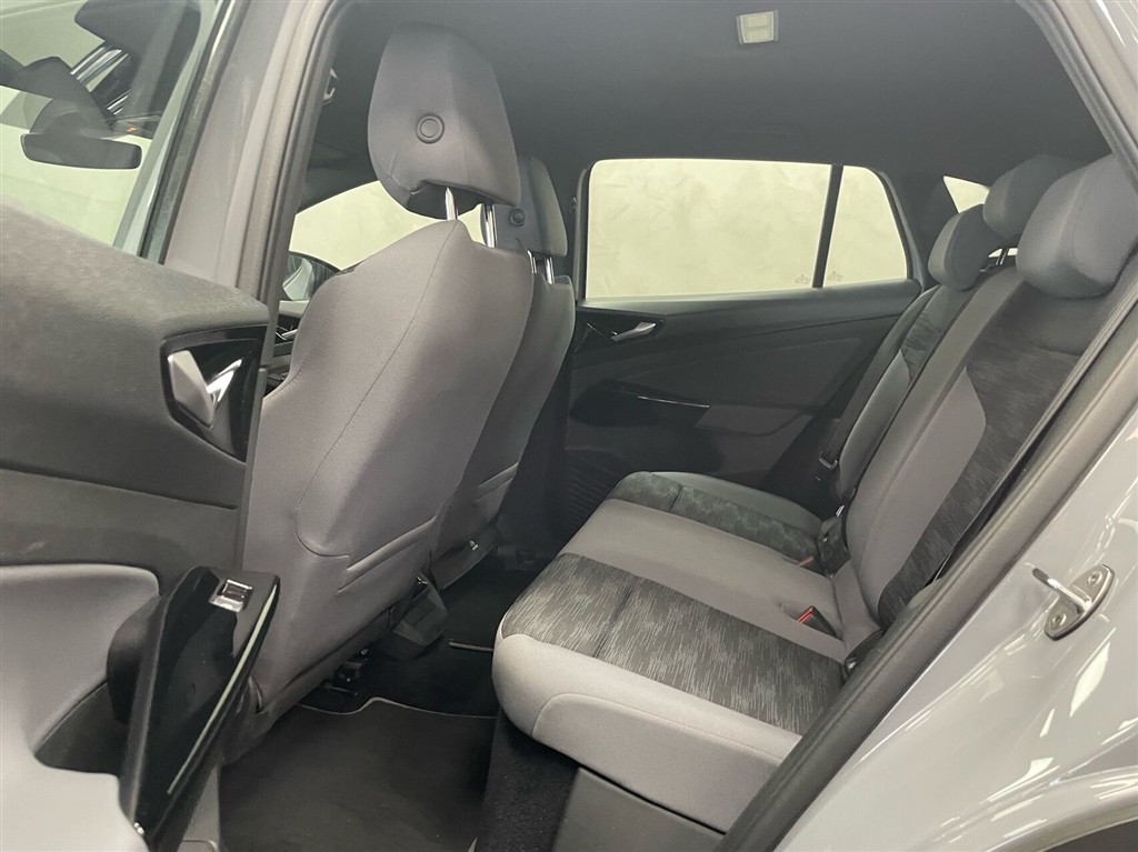 VW ID.4 EL Pure 148HK 5d Aut. - Image 8