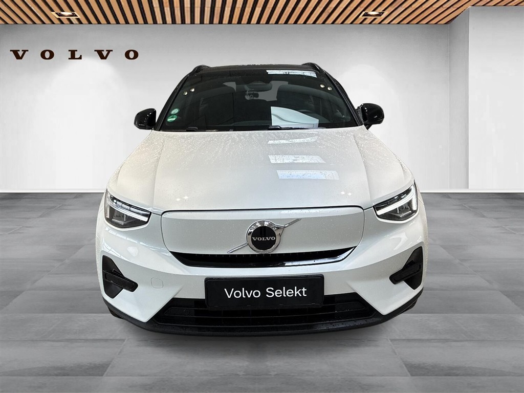 Volvo XC40 Recharge Extended Range Core 252HK 5d Aut. - Image 9