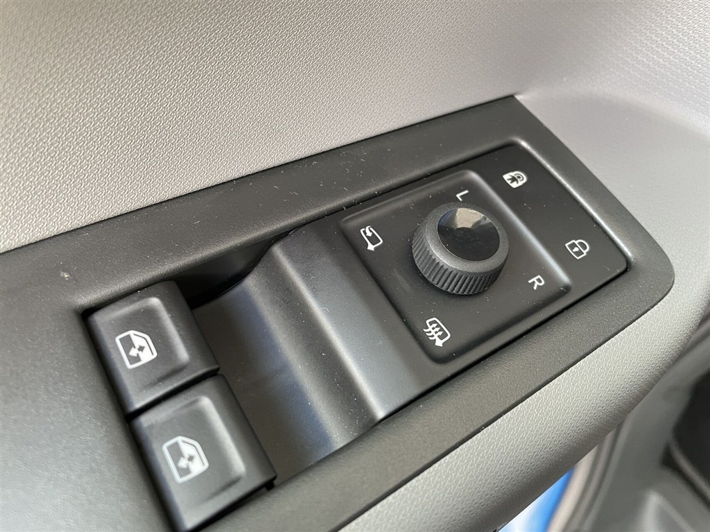 VW ID.Buzz Lang EL Life 286HK Aut. - Image 19