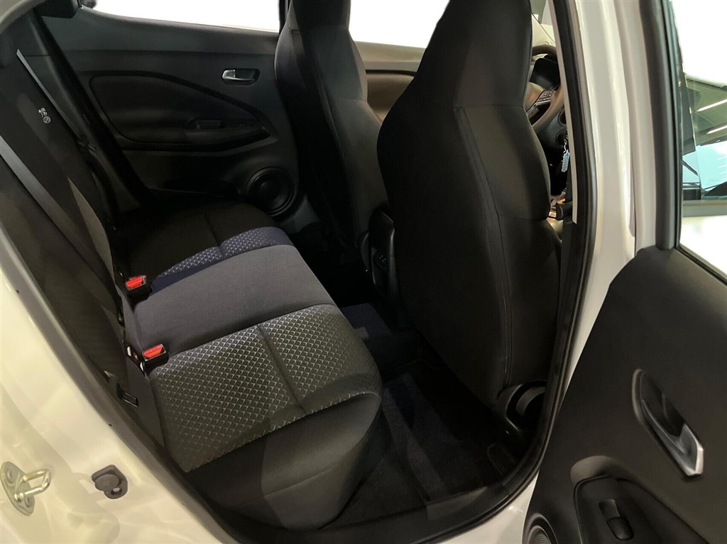 Nissan Juke 1,0 Dig-T Acenta 114HK 5d 6g - Image 13