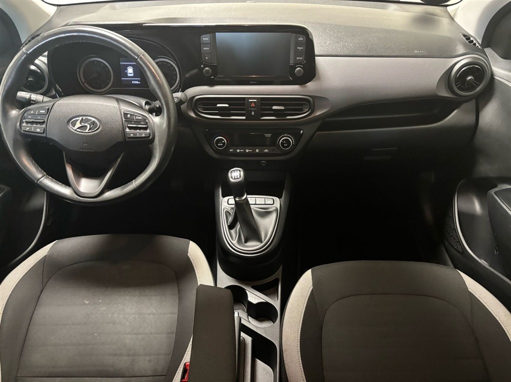 Hyundai i10 1,0 Advanced 67HK 5d - Image 6