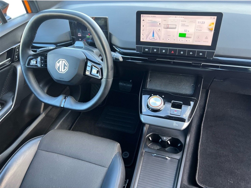 MG MG4 Electric 64 kWh LR RWD Luxury 204HK 5d Aut. - Image 6