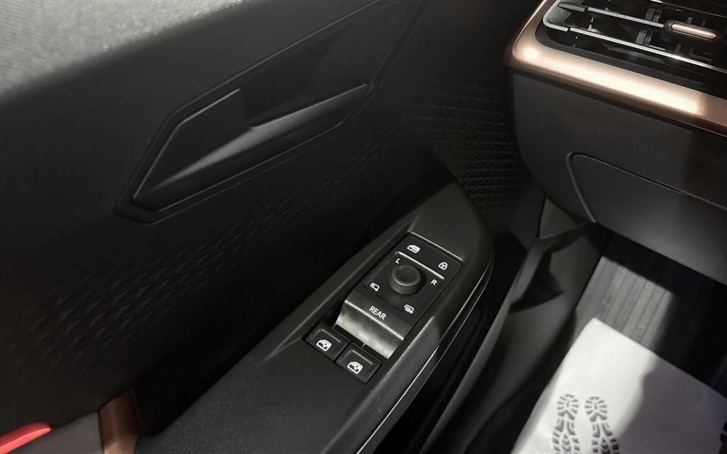 Cupra Born EL 204HK 5d Aut. - Image 15