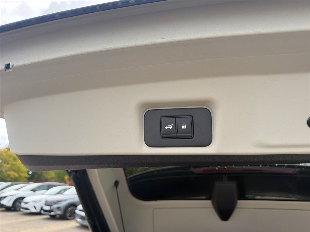 Nissan Ariya EL Evolve e-4orce 301HK 5d Aut. - Image 18