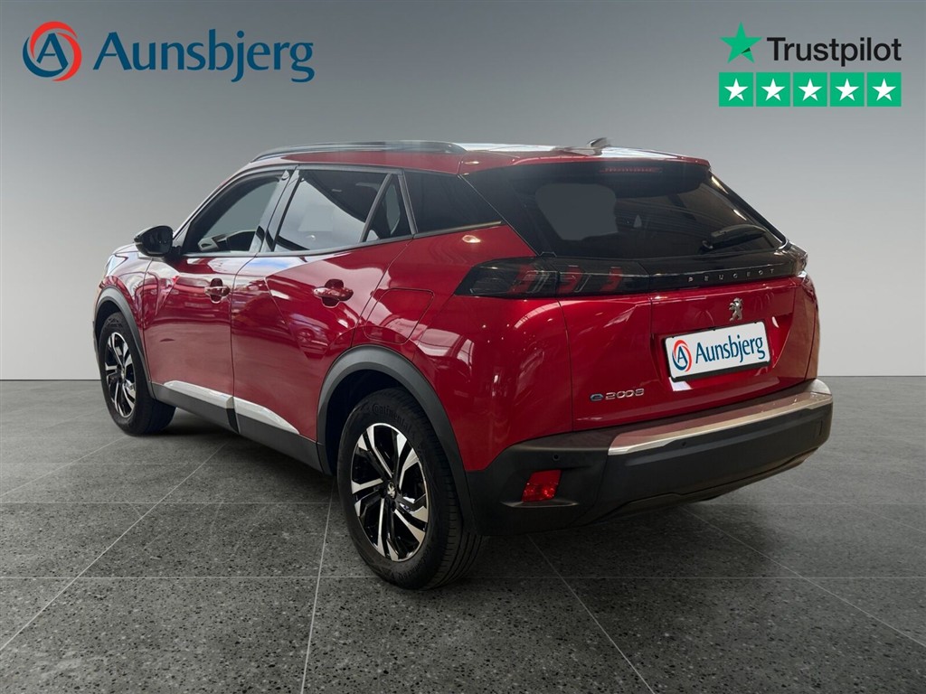 Peugeot e-2008 EL Allure Pack 136HK 5d Aut. - Image 3