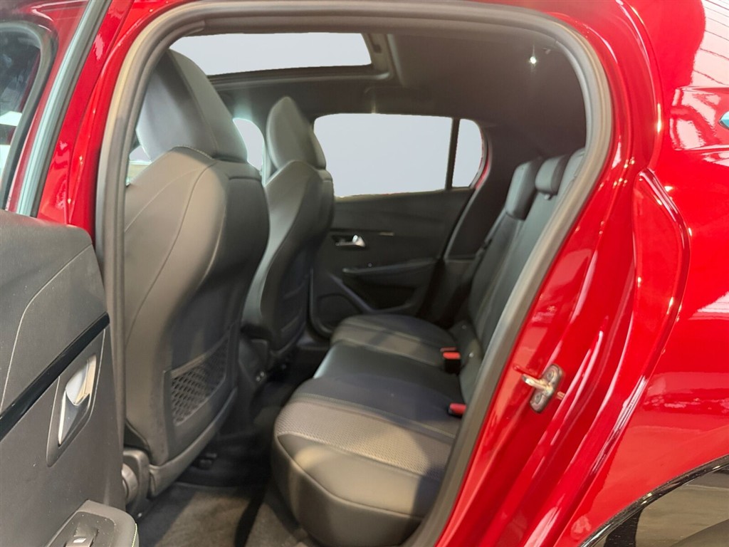 Peugeot e-208 EL GT Sky 136HK 5d Aut. - Image 14