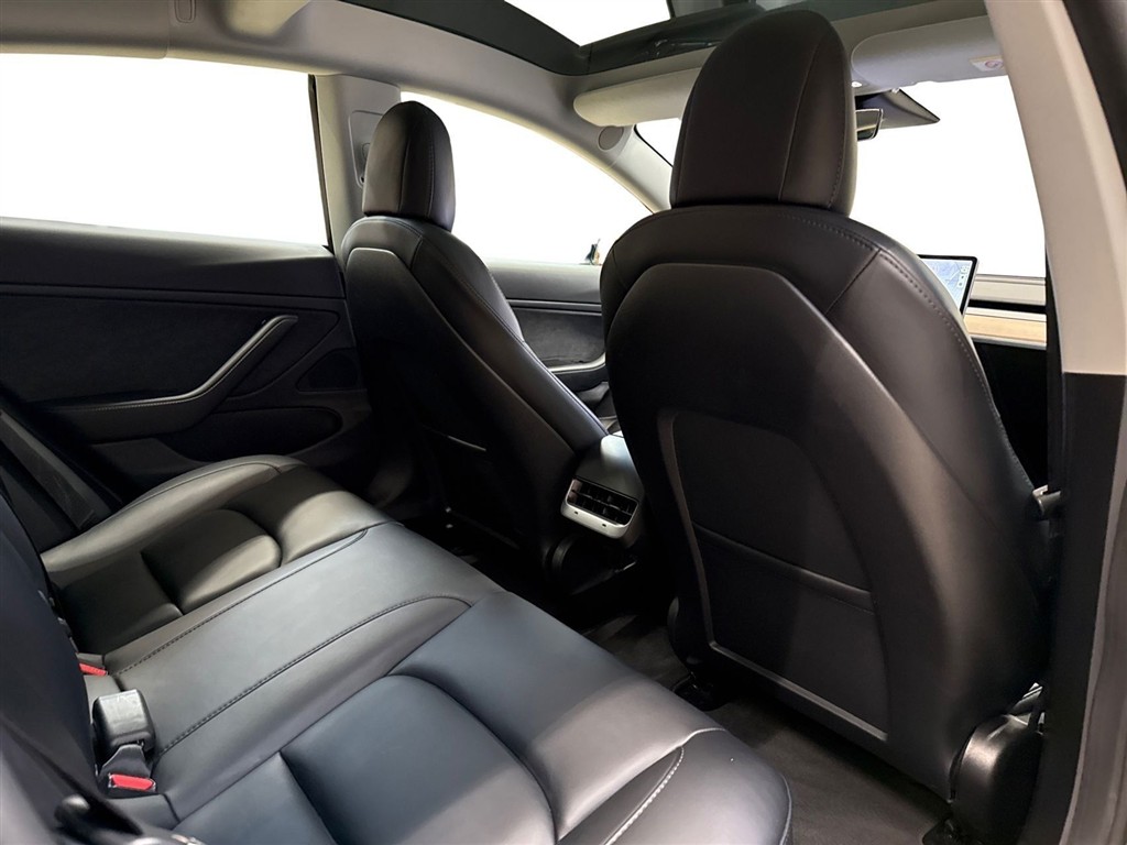 Tesla Model 3 EL Standard Range 283HK Aut. - Image 12