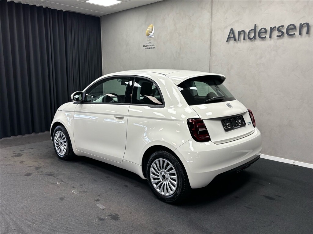 Fiat 500e EL 95HK 3d Aut. - Image 3