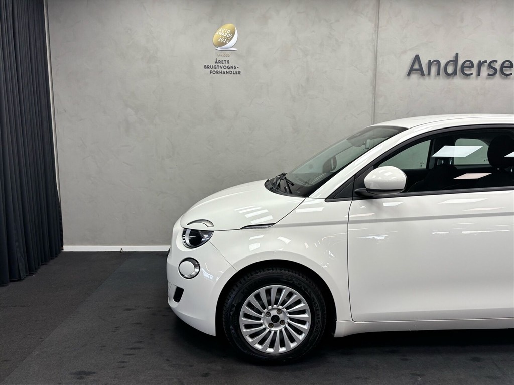 Fiat 500e EL 95HK 3d Aut. - Image 4