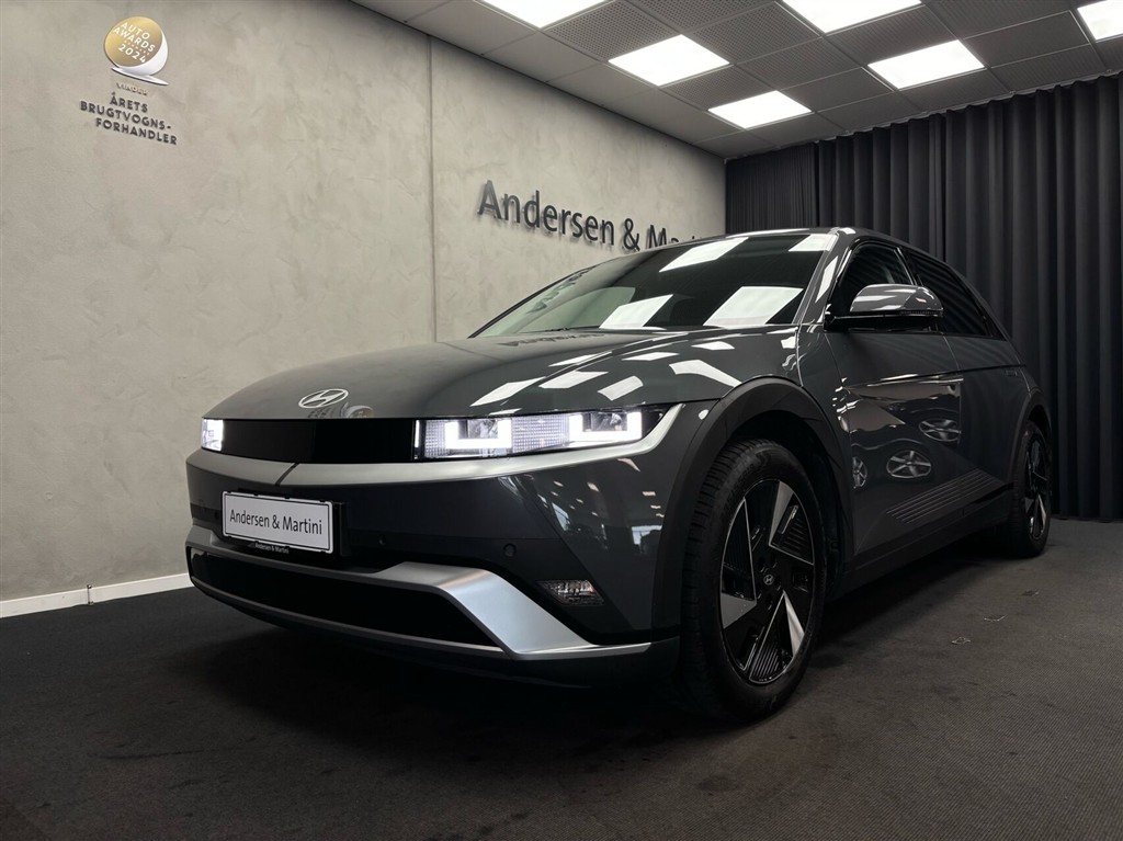 Hyundai Ioniq 5 Electric 84 kWh Core Plus 229HK 5d Aut. - Image 3